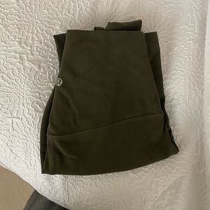 Lulemon high rise 28 align